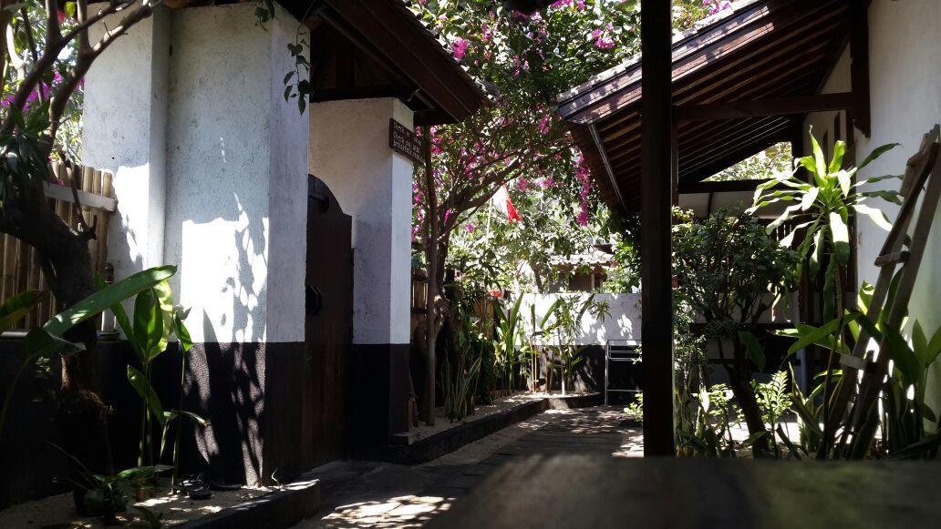 Dili Gili Bed & Breakfast Gili Trawangan Exterior foto